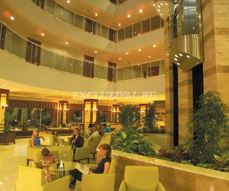 Commercial property in Kemer, 10000 m²
