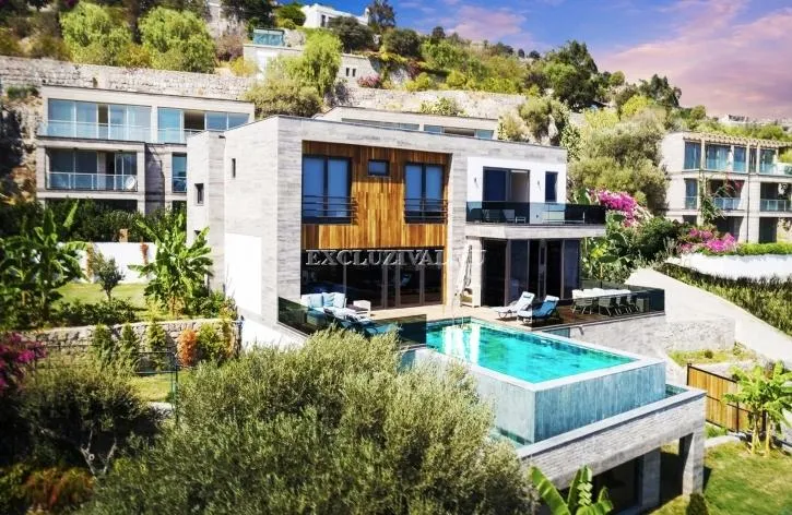 Villa for rent in Bodrum, 5 bedrooms, 700 m²